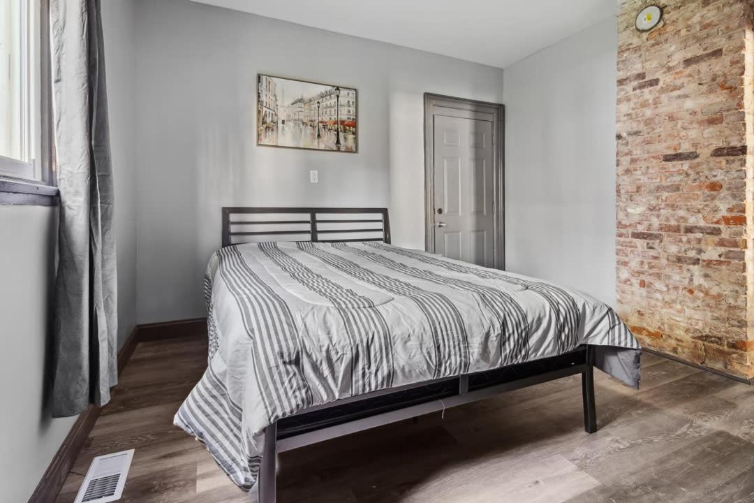 Spacious 6Br 2Ba Minutes For The Falls & Casino ナイアガラフォールズ エクステリア 写真