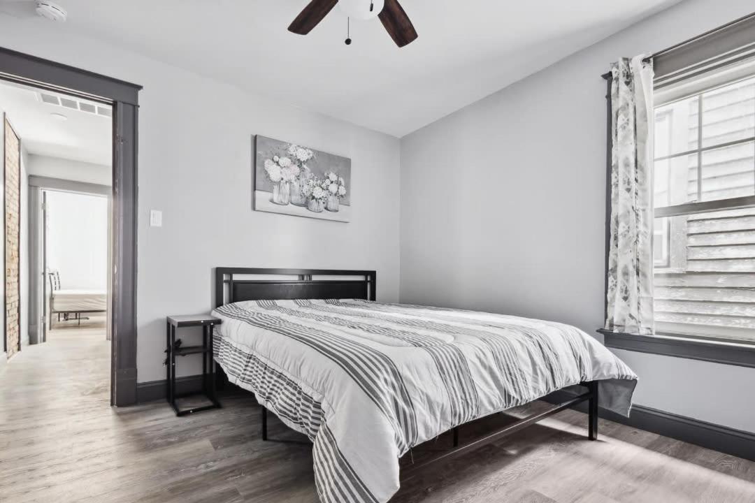 Spacious 6Br 2Ba Minutes For The Falls & Casino ナイアガラフォールズ エクステリア 写真