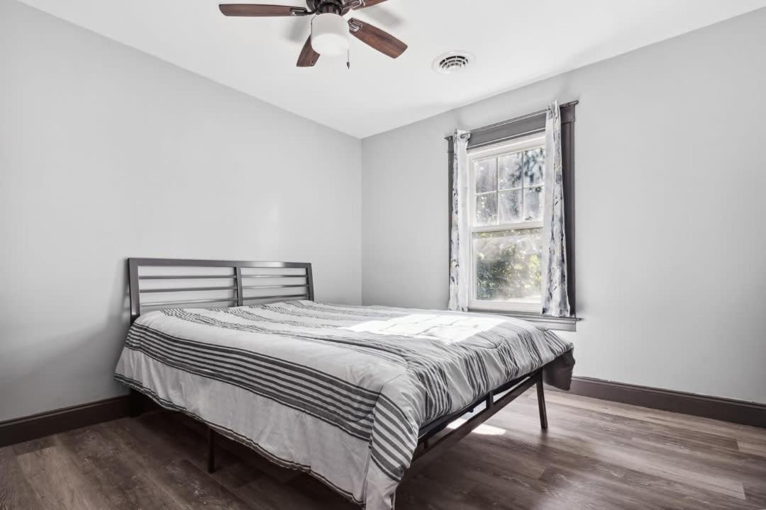 Spacious 6Br 2Ba Minutes For The Falls & Casino ナイアガラフォールズ エクステリア 写真