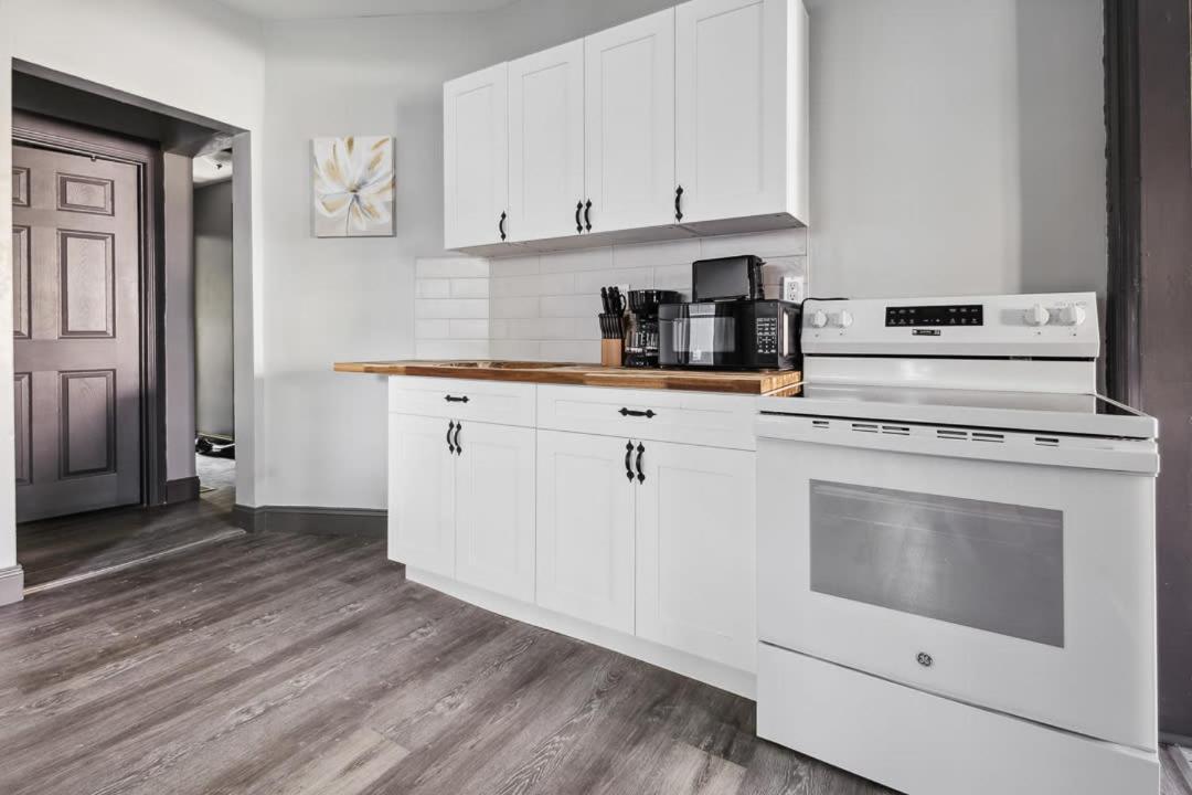 Spacious 6Br 2Ba Minutes For The Falls & Casino ナイアガラフォールズ エクステリア 写真
