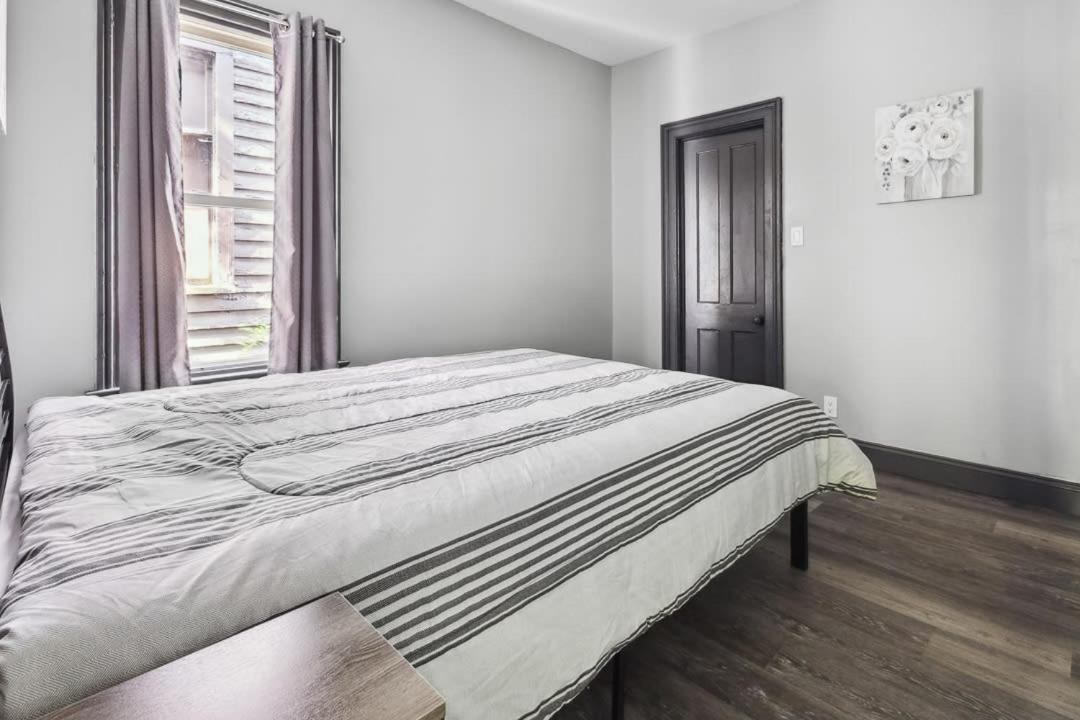 Spacious 6Br 2Ba Minutes For The Falls & Casino ナイアガラフォールズ エクステリア 写真